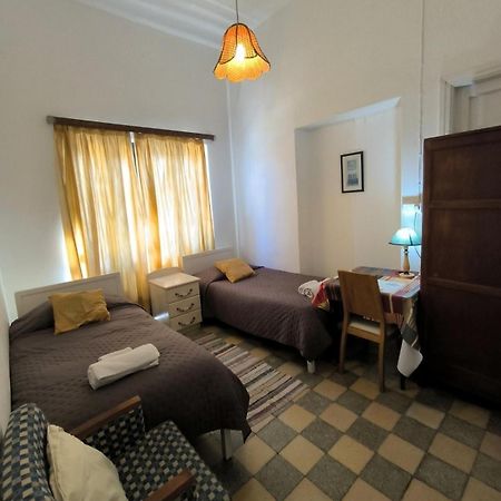 Trianon Vandrehjem Paphos Eksteriør billede