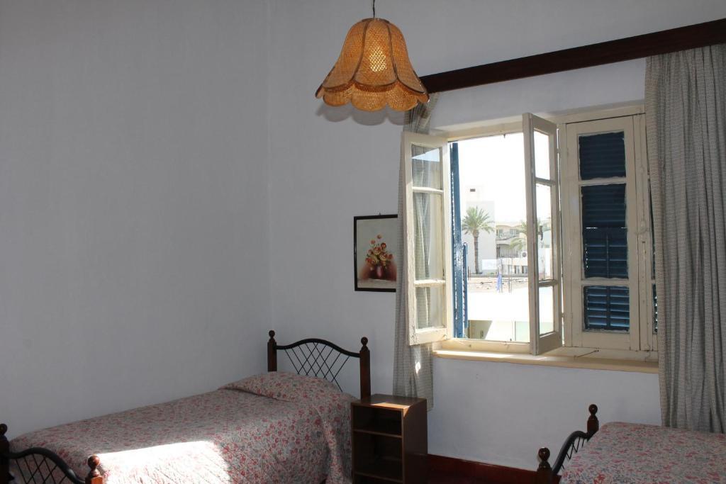 Trianon Vandrehjem Paphos Værelse billede